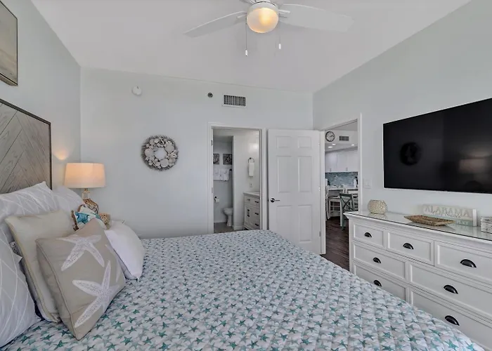 Bristol 1107-beachfront Updated On-site Restaurants Sleeps 9 Gulf Shores