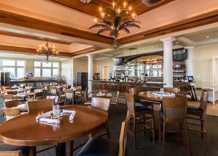 Bristol 1107-beachfront Updated On-site Restaurants Sleeps 9